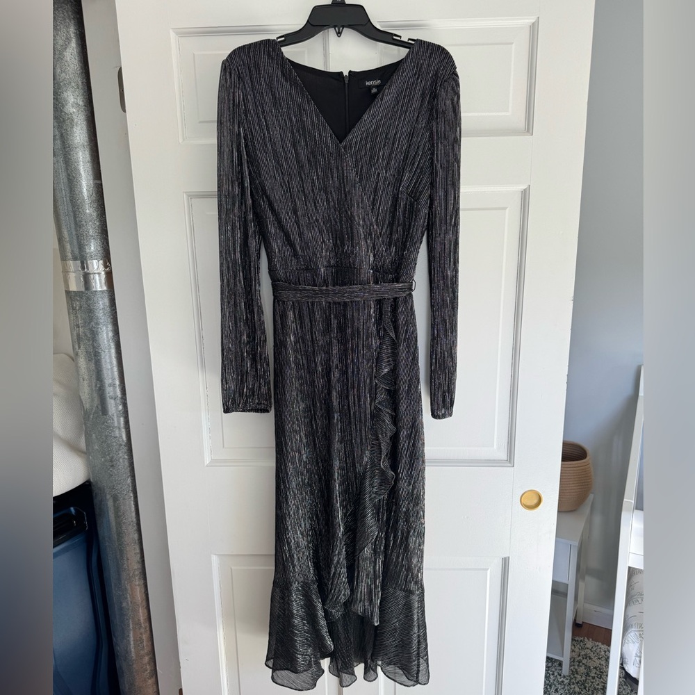 Kensie Charcoal Metallic Crinkle Long Sleeve Dress (worn once!)